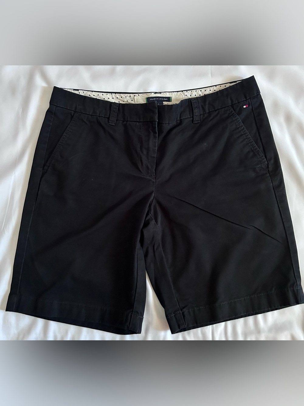 Tommy Hilfiger Flat Front Black Bermuda Chino Shorts Size 8